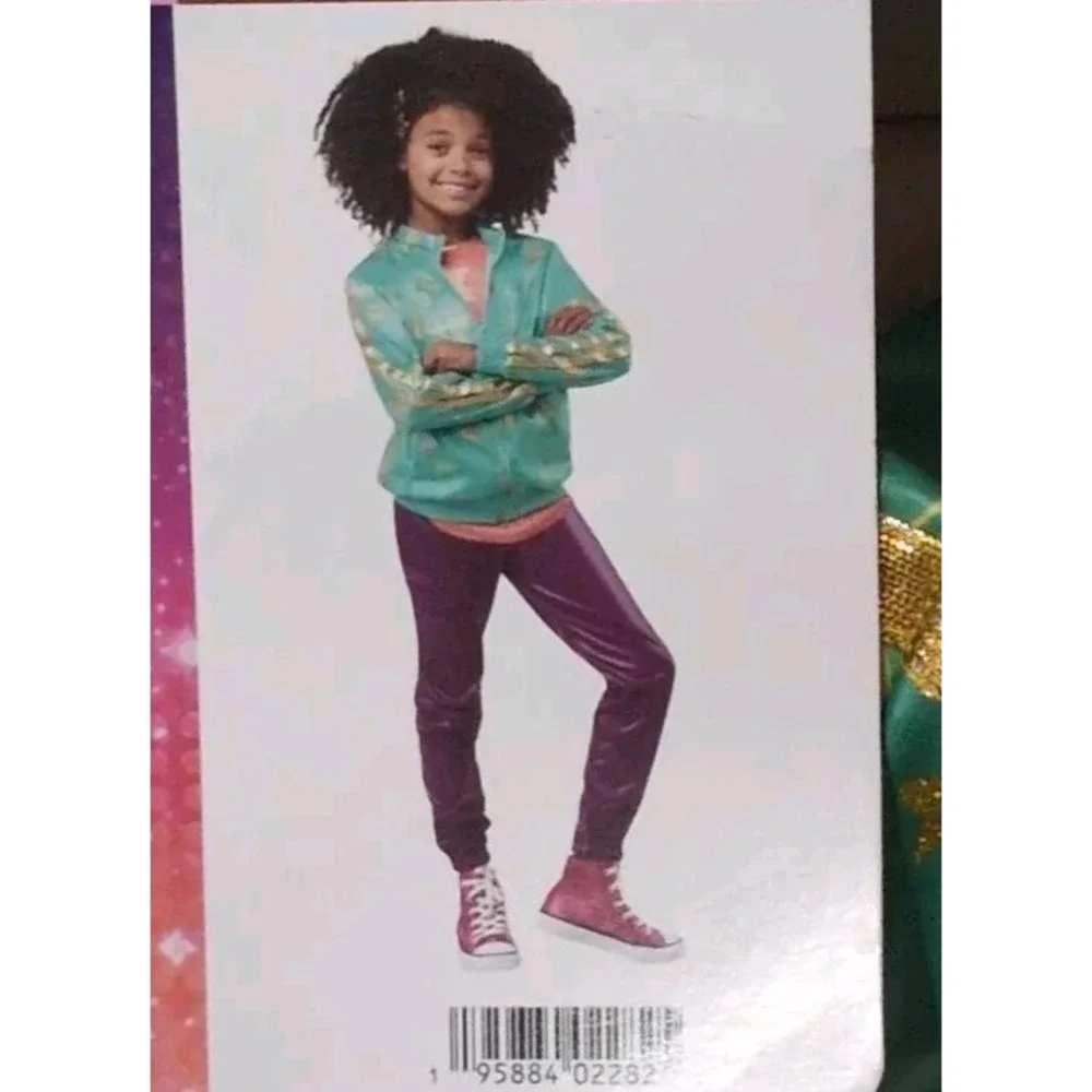 Karma's World Girls Costume. Sz M (7-8) New.